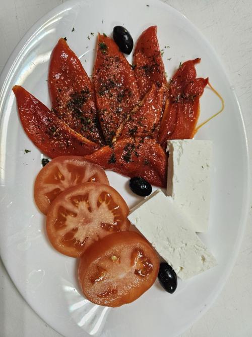 Салата с печени пиперки - 400гр.
